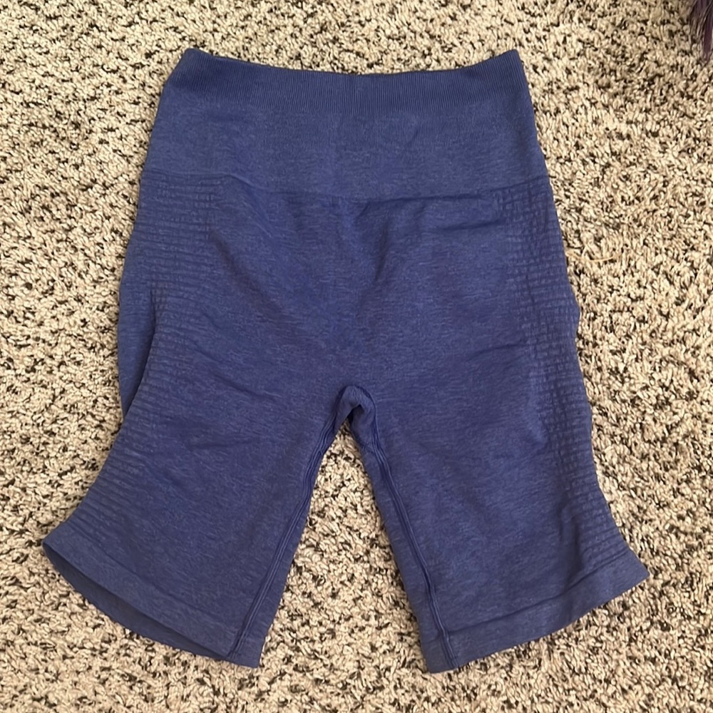 Alphalete seamless biker shorts